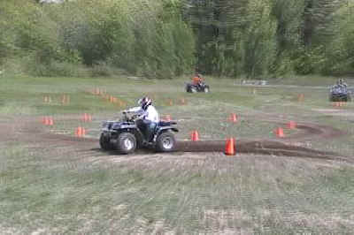 Bear Claw Tours ATV RiderCourse - Quick Stops and Swerving: Stopping quickly.  Swerving.